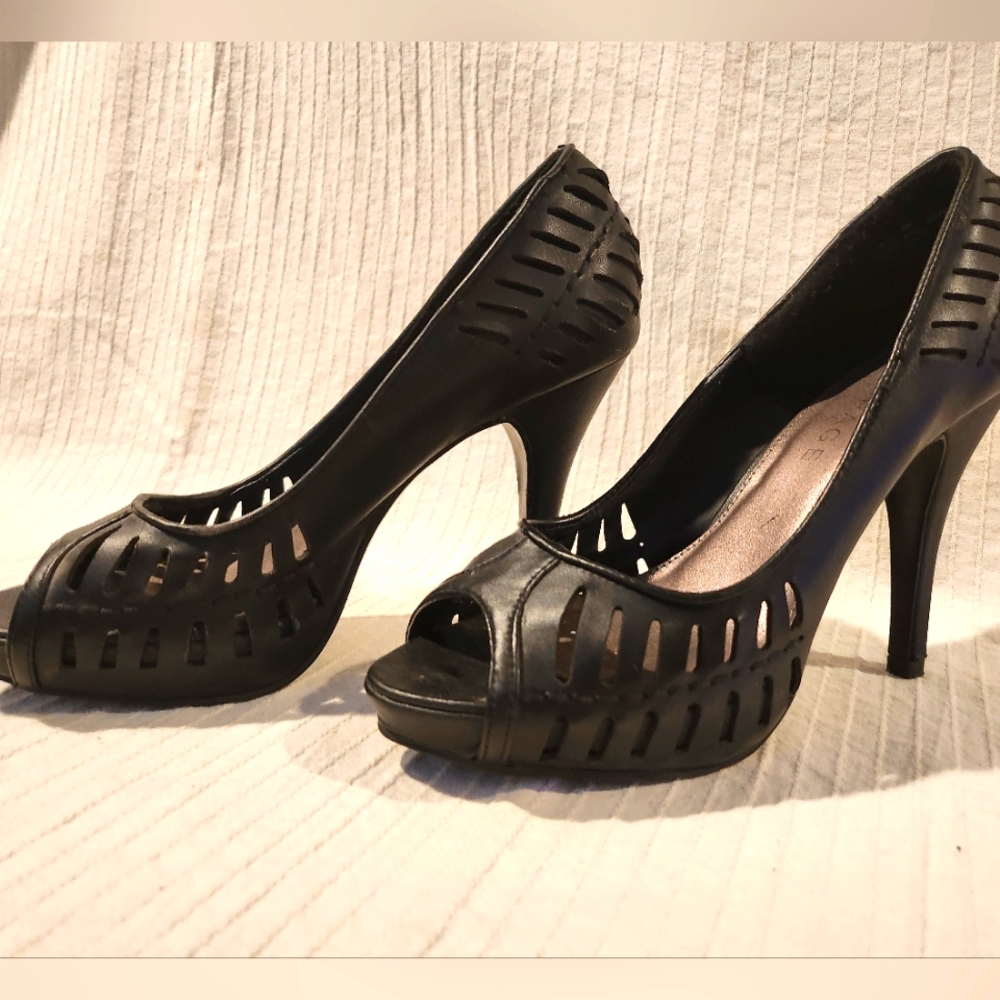 Rampage Peek-a-boo Platform Heels